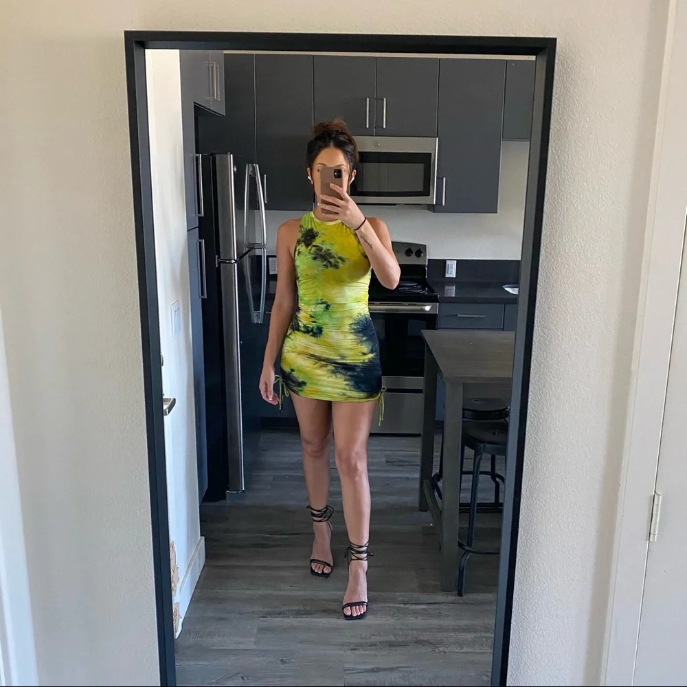 Tie-dye Ruched Mini Dress - Picture 7 of 7